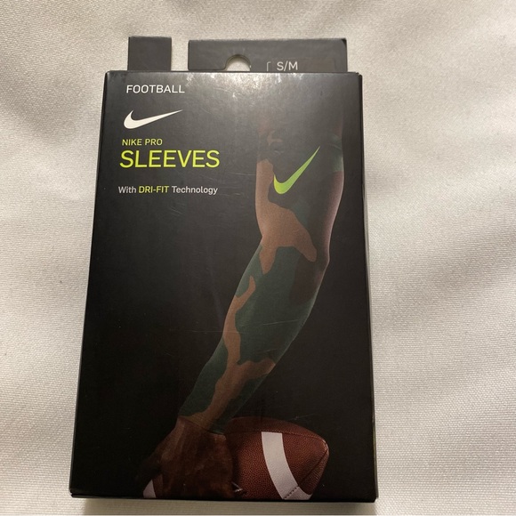 Nike Other - NIKE PRO SLEEVES W/DRI-FIT TECHNOLOGY SIZE S/M